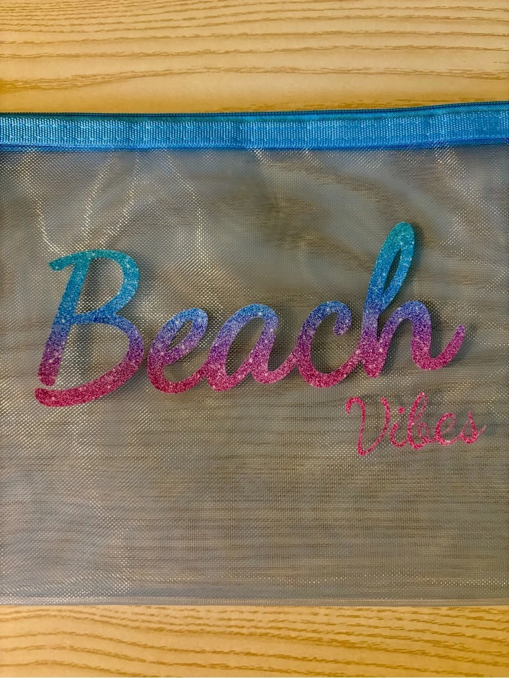 🏝️ Blue Mesh Beach Vibes Glitter Ombre Travel Case